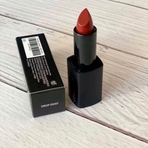 MOODSTRUCK OPULENCE creamy lipstick in Drop dead